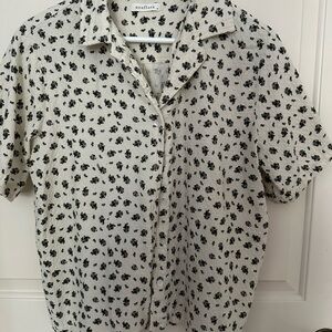 On hold for buyer Neuflora blouse medium worn once